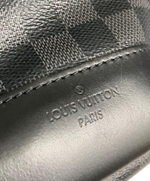 LOUIS VUITTON（ルイ ヴィトン）LOUIS VUITTON (ルイ ヴィトン) ボディバッグ ブラックの古着・服飾アイテム