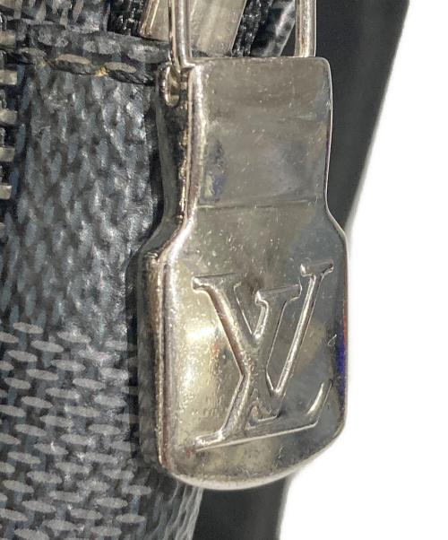 LOUIS VUITTON（ルイ ヴィトン）LOUIS VUITTON (ルイ ヴィトン) ボディバッグ ブラックの古着・服飾アイテム