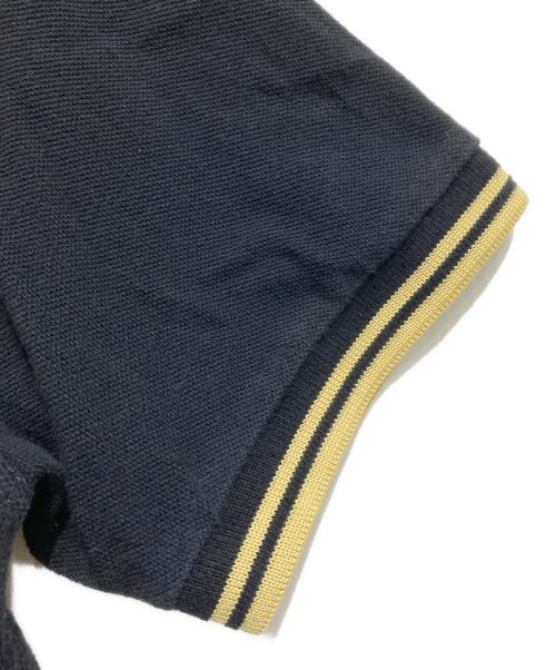 FRED PERRY（フレッドペリー）FRED PERRY (フレッドペリー) ポロシャツ ブラック サイズ:サイズ38の古着・服飾アイテム