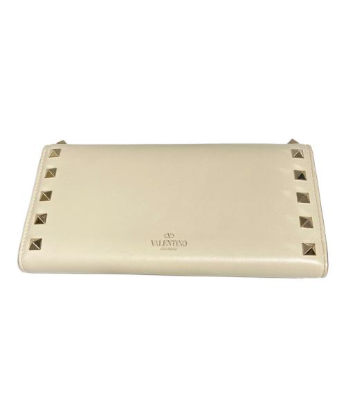 VALENTINO GARAVANI（ヴァレンティノ・ガラヴァーニ）VALENTINO GARAVANI (ヴァレンティノ・ガラヴァーニ) スタッズウォレット ベージュの古着・服飾アイテム