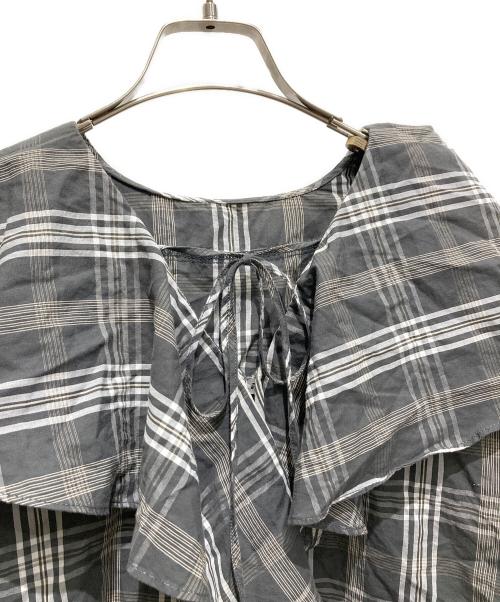 SLOBE IENA（スローブ イエナ）SLOBE IENA (スローブ イエナ) コットンラッフルブラウス オリーブ サイズ:不明の古着・服飾アイテム
