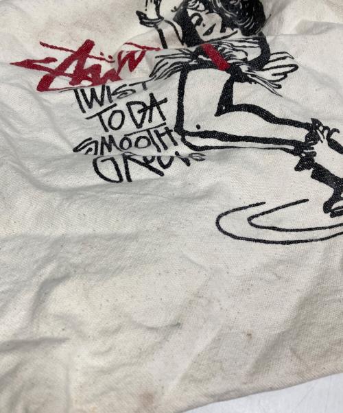 stussy（ステューシー）stussy (ステューシー) ツイストガール トートバッグ ホワイトの古着・服飾アイテム