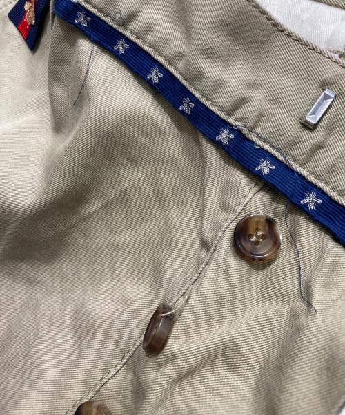 GUCCI（グッチ）GUCCI (グッチ) ビーラインチノパン ベージュ サイズ:48の古着・服飾アイテム