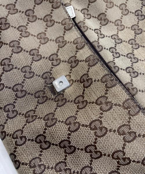 GUCCI（グッチ）GUCCI (グッチ) GG柄ボディーバッグ ベージュの古着・服飾アイテム
