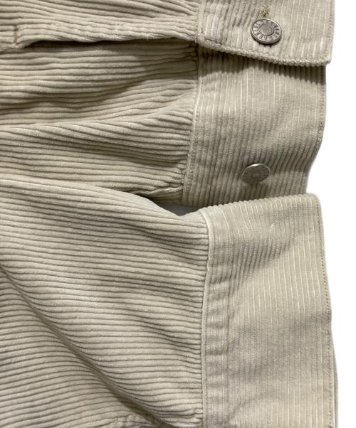 AGOLDE（エーゴールドイー）AGOLDE (エーゴールドイー) REWORKED WAYNE ジャケット ベージュ サイズ:Sの古着・服飾アイテム