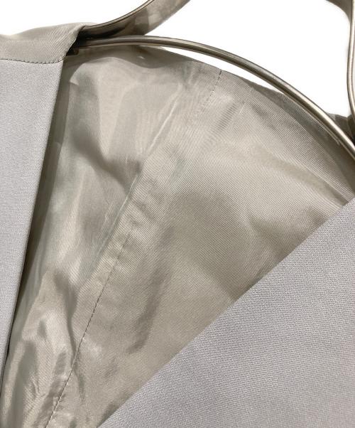 GIORGIO ARMANI（ジョルジオアルマーニ）GIORGIO ARMANI (ジョルジオアルマーニ) BORGO 21 ジレ グレー サイズ:52の古着・服飾アイテム