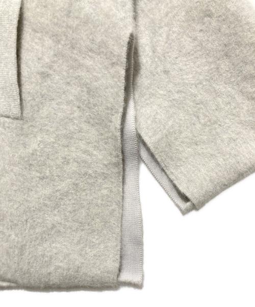 ETRE TOKYO（エトレトウキョウ）ETRE TOKYO (エトレトウキョウ) スリットスリーブニットポンチョ グレー サイズ:FREEの古着・服飾アイテム