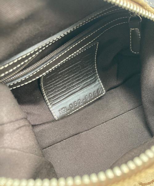 COACH（コーチ）COACH (コーチ) シグネチャーハンドバッグ ベージュの古着・服飾アイテム