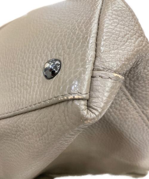 zanellato（ザネラート）zanellato (ザネラート) Postina L/レザ-ショルダーバッグ ベージュの古着・服飾アイテム