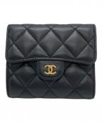 CHANELシャネル）の古着「コンパクトウォレット」｜ブラック
