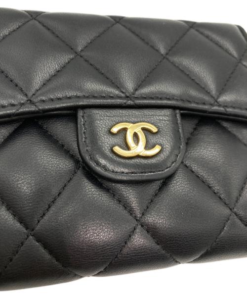 CHANEL（シャネル）CHANEL (シャネル) コンパクトウォレット ブラックの古着・服飾アイテム