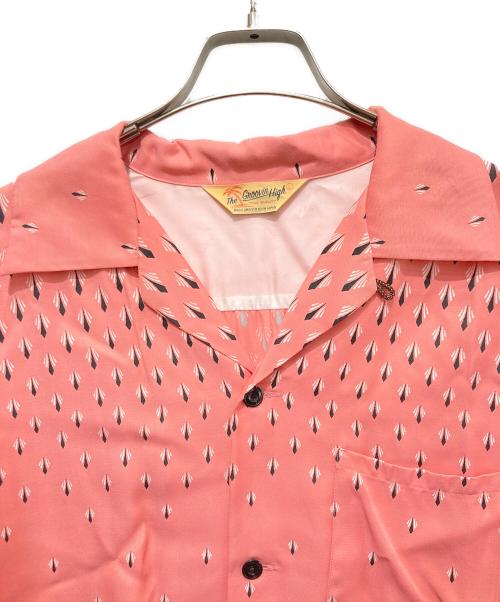 THE GROOVIN HIGH（ザ グルービン ハイ）THE GROOVIN HIGH (ザ グルービン ハイ) レーヨン柄シャツ ピンク サイズ:Lの古着・服飾アイテム