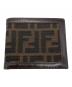 FENDI（フェンディ）の古着「ズッカ2つ折り財布」｜ブラウン