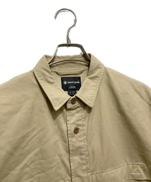 Snow peak（スノーピーク）Snow peak (スノーピーク) JOURNAL STANDARD relume (ジャーナルスタンダード レリューム) 別注焚き火チノユーティリティーシャツ ベージュ サイズ:Mの古着・服飾アイテム