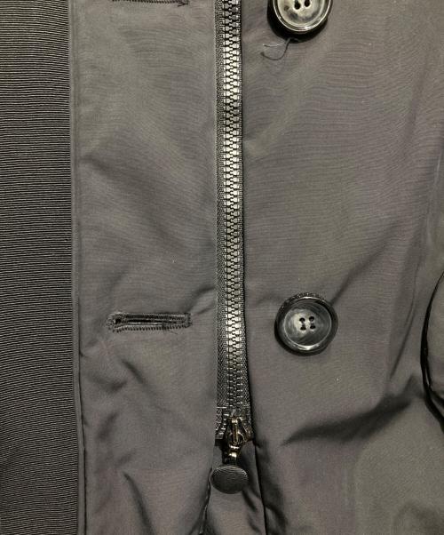 MONCLER（モンクレール）MONCLER (モンクレール) sacai (サカイ) MASAMI ブラック・グレー サイズ:不明の古着・服飾アイテム