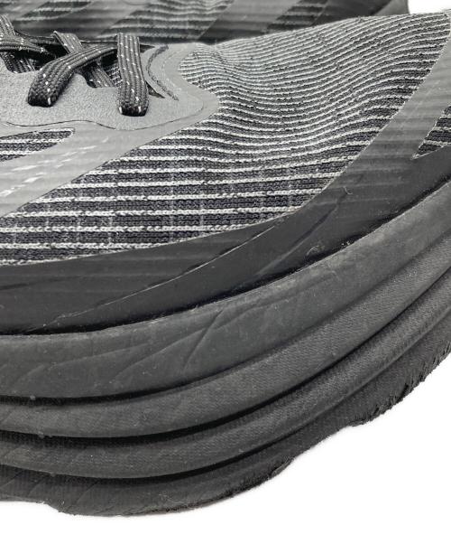 HOKAONEONE（ホカオネオネ）HOKAONEONE (ホカオネオネ) Bondi 8 Ts Caged ブラック サイズ:28の古着・服飾アイテム