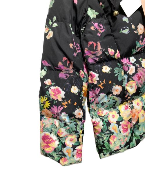 Rose Tiara（ローズティアラ）Rose Tiara (ローズティアラ) 花柄ダウンジャケット ブラック サイズ:38の古着・服飾アイテム