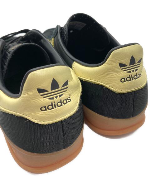 adidas（アディダス）adidas (アディダス) GAZELLE INDOOR lze50 コアブラック×オールモストイエロー×ガム ブラック サイズ:26cmの古着・服飾アイテム