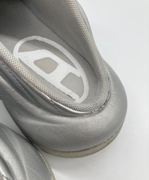 DIESEL（ディーゼル）DIESEL (ディーゼル) S-D-RUNNER MULE X グレー サイズ:24.5の古着・服飾アイテム