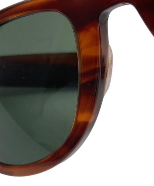 RAY-BAN（レイバン）RAY-BAN (レイバン) WAYFARERサングラス/B＆L社製の古着・服飾アイテム