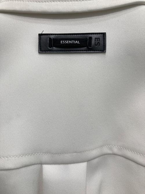 ESSENTIAL DOUBLLE STANDARD（エッセンシャル ダブル スタンダード クロージン）ESSENTIAL DOUBLLE STANDARD (エッセンシャル ダブル スタンダード クロージン) ボリュームシャツブルソン ホワイト サイズ:38 未使用品の古着・服飾アイテム
