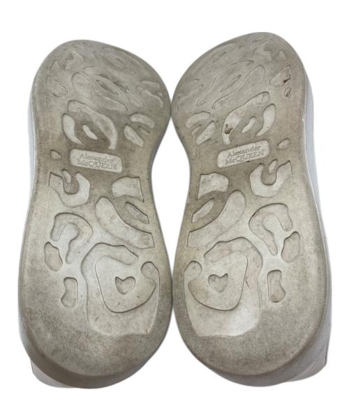 ALEXANDER McQUEEN（アレキサンダーマックイーン）ALEXANDER McQUEEN (アレキサンダーマックイーン) オーバーサイズドスニーカー ホワイト サイズ:42の古着・服飾アイテム
