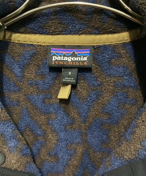 Patagonia（パタゴニア）Patagonia (パタゴニア) ライトウェイトシンチラスナップT ネイビー×ベージュ サイズ:Sの古着・服飾アイテム