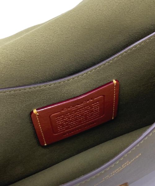 COACH（コーチ）COACH (コーチ) チェーンタビーショルダーバッグ カーキの古着・服飾アイテム
