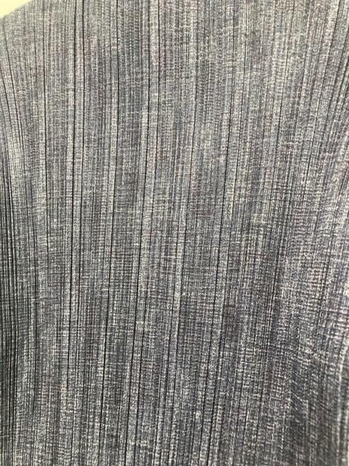 PLEATS PLEASE（プリーツプリーズ）PLEATS PLEASE (プリーツプリーズ) プチールハイネックカットソー ネイビー サイズ:34の古着・服飾アイテム