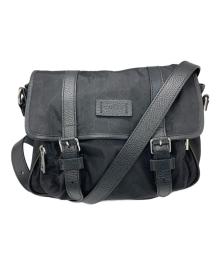 GUCCI（グッチ）の古着「メッセンジャーバッグクロスバッグ/GGパターン/ナイロンショルダーバッグ」｜ブラック