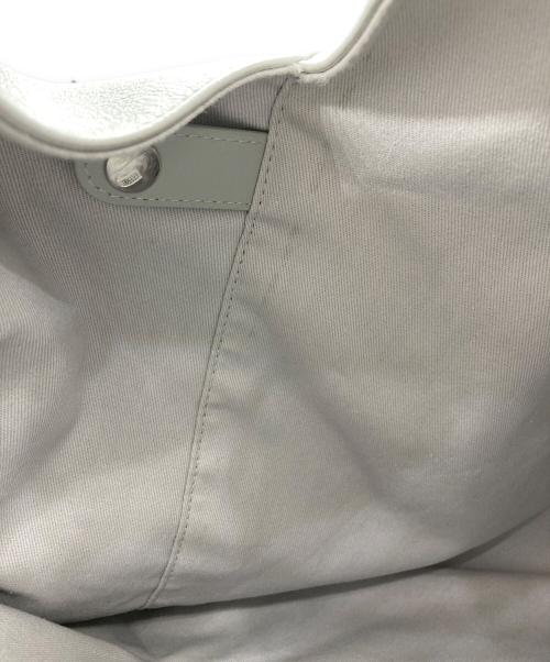MM6 Maison Margiela（エムエムシックスメゾンマルジェラ）MM6 Maison Margiela (エムエムシックスメゾンマルジェラ) 26SS ジャパニーズスモールバッグ シルバーの古着・服飾アイテム