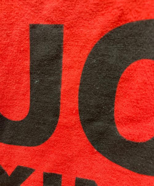 GUCCI（グッチ）GUCCI (グッチ) SEXINESSプリントTシャツ　616036 XJCK1　グッチ レッド サイズ:Ｓの古着・服飾アイテム