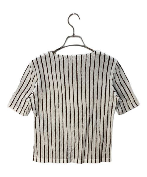 ISSEY MIYAKE（イッセイミヤケ）ISSEY MIYAKE (イッセイミヤケ) ストライプブラウス/ イッセイミヤケ/IM81-FJ134 ベージュ×ホワイト サイズ:Sの古着・服飾アイテム