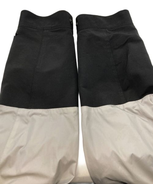 sacai（サカイ）sacai (サカイ) UNDERCOVER (アンダーカバー) ナイロンフーデットジャケット/サカイ/アンダーカバー　21-0387S ブラック サイズ:4の古着・服飾アイテム