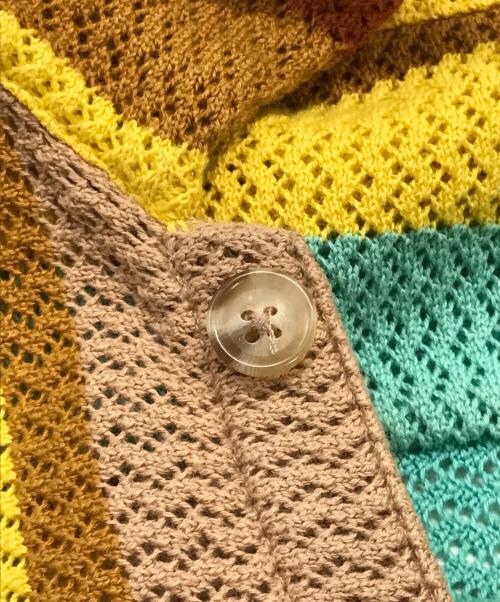 CMMN SWDN（コモンスウェーデン）CMMN SWDN (コモンスウェーデン) 半袖ニット ベージュ×イエロー サイズ:XSの古着・服飾アイテム