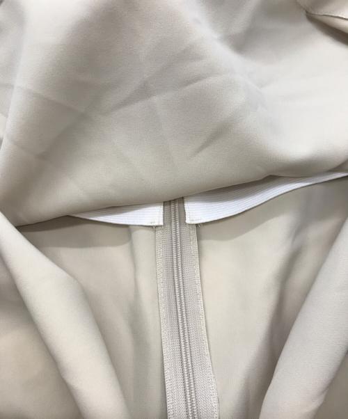 RIM.ARK（リムアーク）RIM.ARK (リムアーク) Open skin pad set tops/リムアーク/460HAL30-0451 ベージュ サイズ:Sの古着・服飾アイテム