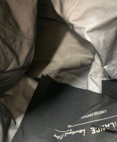 ARC'TERYX VEILANCE（アークテリクスヴェイランス）ARC'TERYX VEILANCE (アークテリクス ヴェイランス) International Gallery (インターナショナルギャラリー) Sequeショルダーバッグ ブラック サイズ:表記なしの古着・服飾アイテム