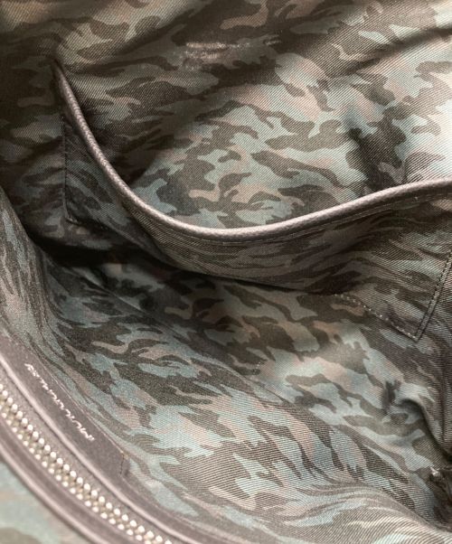 1piu1uguale3（ウノピュウノウグァーレトレ）1piu1uguale3 (ウノ ピゥ ウノ ウグァーレ トレ) セカンドバッグ ブラックの古着・服飾アイテム