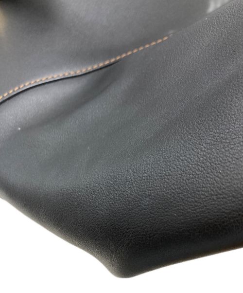 LOEWE（ロエベ）LOEWE (ロエベ) ロゴ巾着ワンショルダ ブラックの古着・服飾アイテム