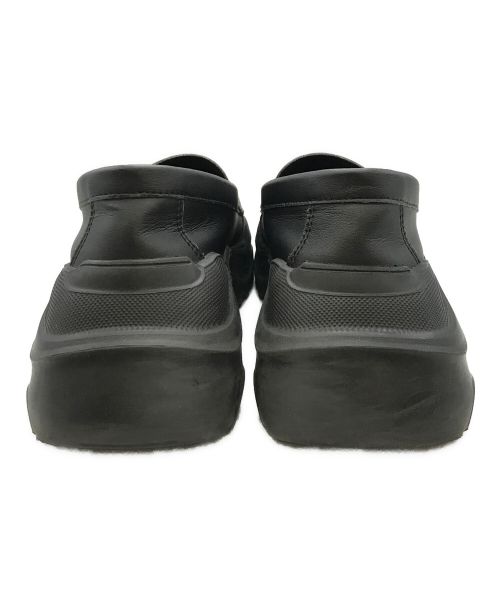 AKIKOAOKI（アキコアオキ）AKIKOAOKI (アキコアオキ) 別注Regulated Gravity-faux leatherローファー ブラック サイズ:24cmの古着・服飾アイテム