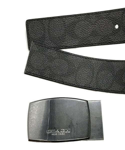 COACH（コーチ）COACH (コーチ) プラークアンドハーネス バックルカットトゥサイズリバーシブル ベルト ブラックの古着・服飾アイテム