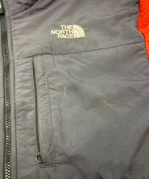 THE NORTH FACE（ザ ノース フェイス）THE NORTH FACE (ザ ノース フェイス) デナリジャケット　ザ ノース フェイス　A193FT132 レッド×グレー サイズ:Sの古着・服飾アイテム