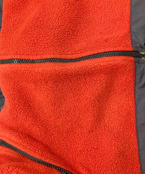 THE NORTH FACE（ザ ノース フェイス）THE NORTH FACE (ザ ノース フェイス) デナリジャケット　ザ ノース フェイス　A193FT132 レッド×グレー サイズ:Sの古着・服飾アイテム