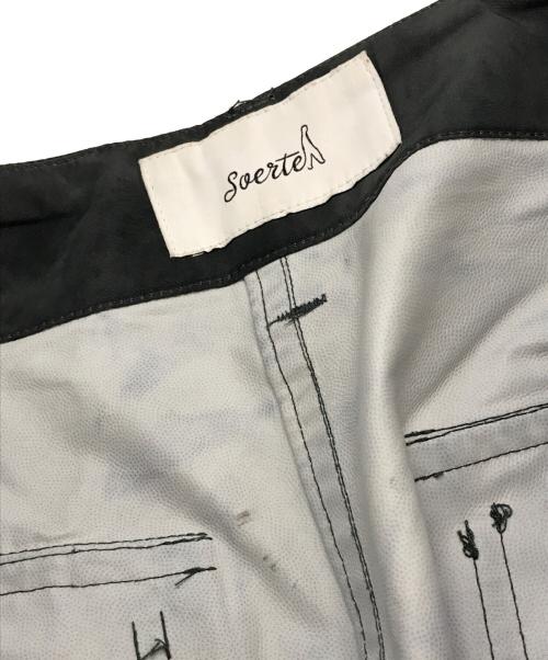 soerte（ソエルテ）soerte (ソエルテ) Total pattern military wide cargo pants グレー サイズ:3の古着・服飾アイテム