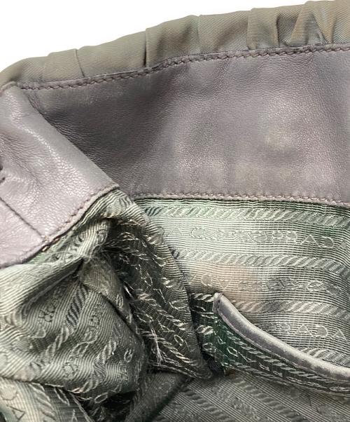 PRADA（プラダ）PRADA (プラダ) プリーツバッグ2WAYショルダーバッグ/プラダ/BN1407/165 グリーンの古着・服飾アイテム