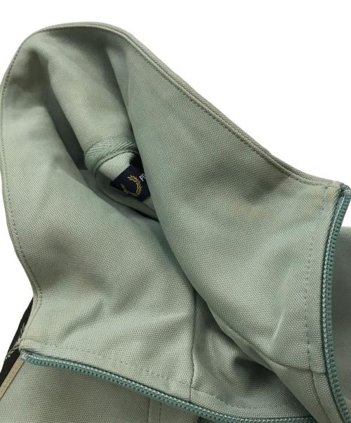 FRED PERRY（フレッドペリー）FRED PERRY (フレッドペリー) Tape Detail Track Jacket　FRED PERRY　J5557/W グリーン サイズ:Ｌの古着・服飾アイテム