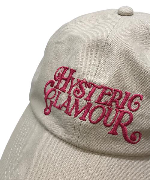 Hysteric Glamour（ヒステリックグラマー）Hysteric Glamour (ヒステリックグラマー) WICKED刺繍 ローキャップ　01212QH01　Hysteric Glamour　 ベージュ サイズ:Freeの古着・服飾アイテム