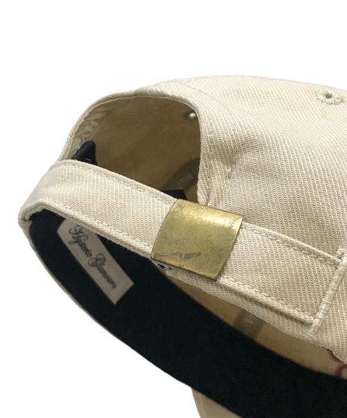 Hysteric Glamour（ヒステリックグラマー）Hysteric Glamour (ヒステリックグラマー) WICKED刺繍 ローキャップ　01212QH01　Hysteric Glamour　 ベージュ サイズ:Freeの古着・服飾アイテム