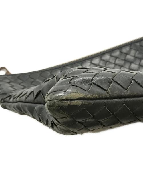 BOTTEGA VENETA（ボッテガベネタ）BOTTEGA VENETA (ボッテガベネタ) イントレチャートクラッチバッグ　BOTTEGA VENETA　B02788326L ブラックの古着・服飾アイテム