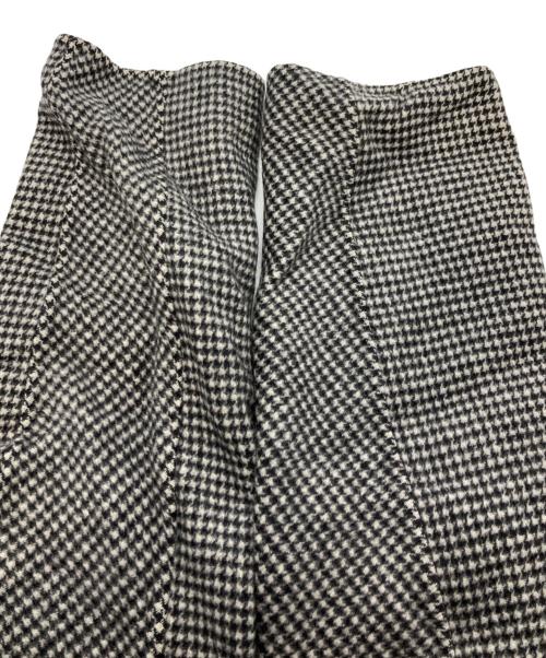 icB（アイシービー）icB (アイシービー) カシミヤ混ノーカラーコート ホワイト×ブラック サイズ:7の古着・服飾アイテム